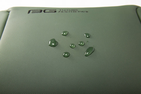 Wasserabweisendes Material allen Laptoprucksäcken auf www.magoffice.de